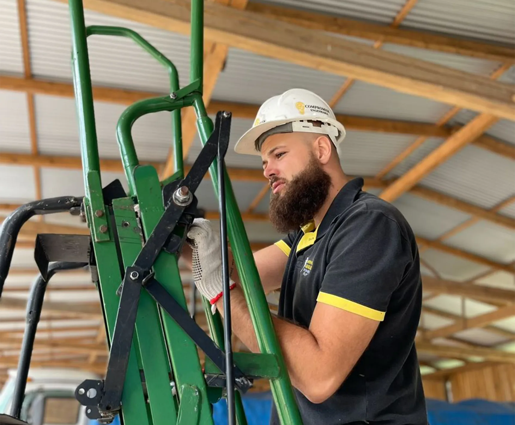 Inspeção técnica em equipamento industrial